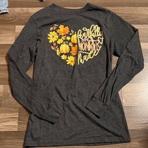 Love in Faith gray Long Sleeve Shirt Women’s size small
